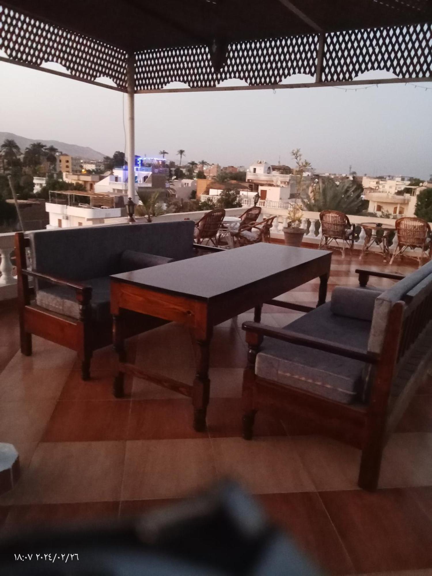 Luxor Palace Apartments Ngoại thất bức ảnh