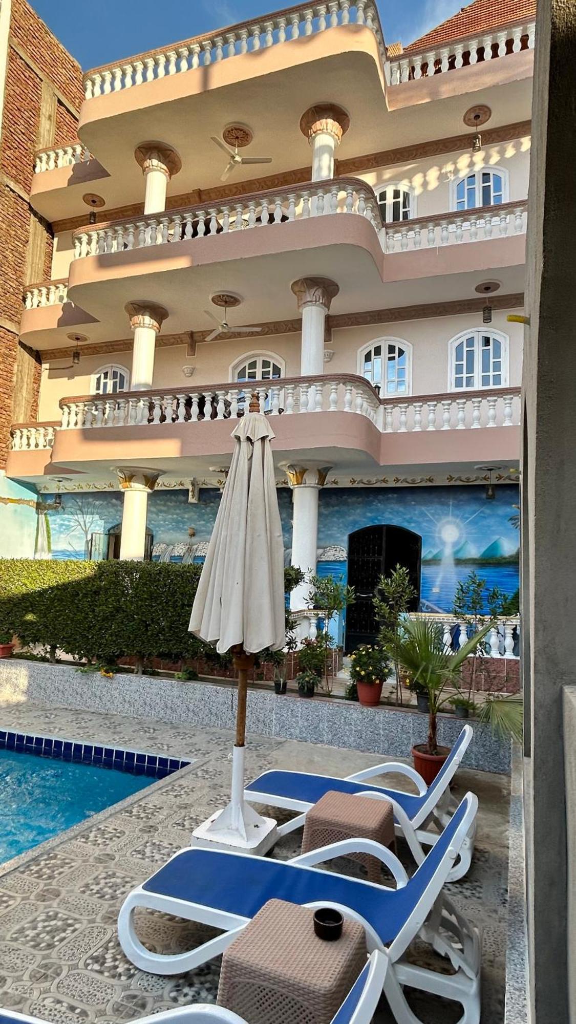 Luxor Palace Apartments Ngoại thất bức ảnh