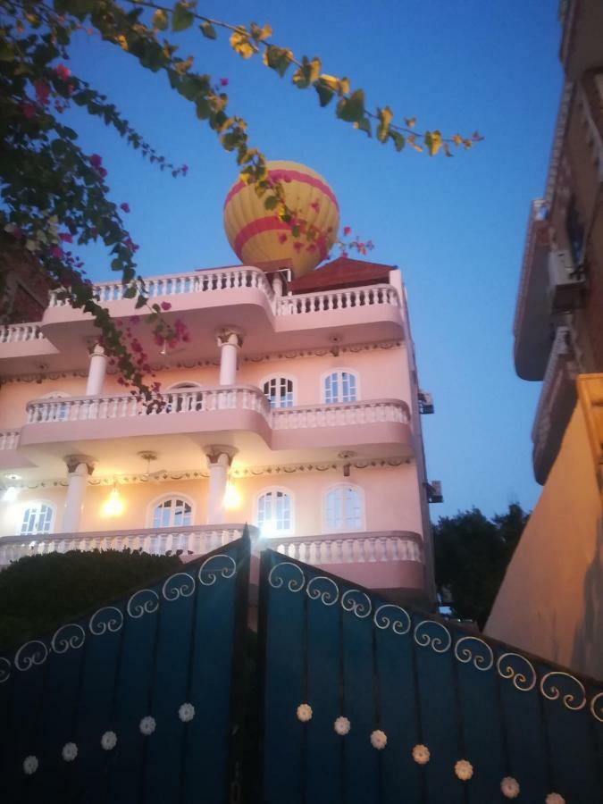 Luxor Palace Apartments Ngoại thất bức ảnh